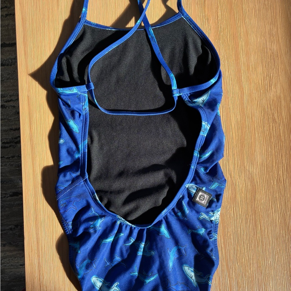 Jolyn Brandon size 26 shark print onesie new without tags - Picture 2 of 3